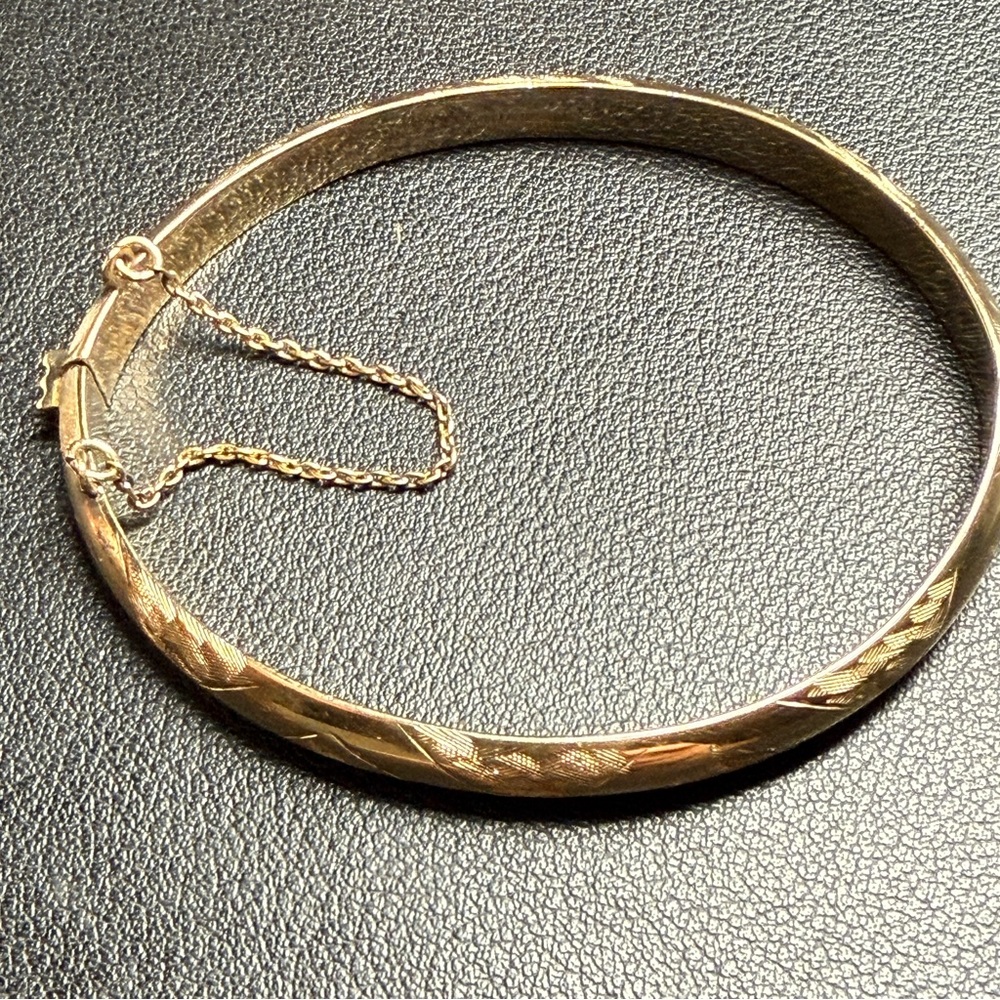 Vintage Sterling Silver Vermeil Etched Bangle Bracelet PAJ Safety Chain 6 3/4" - Picture 2 of 10